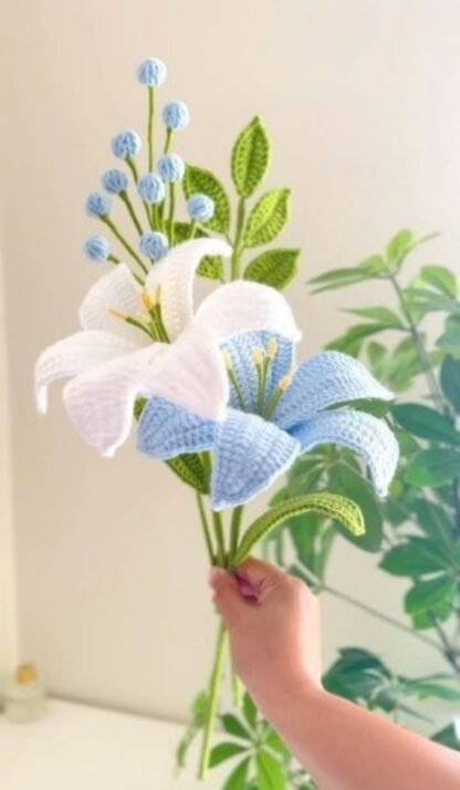 Peach Lily Flower - Image 7